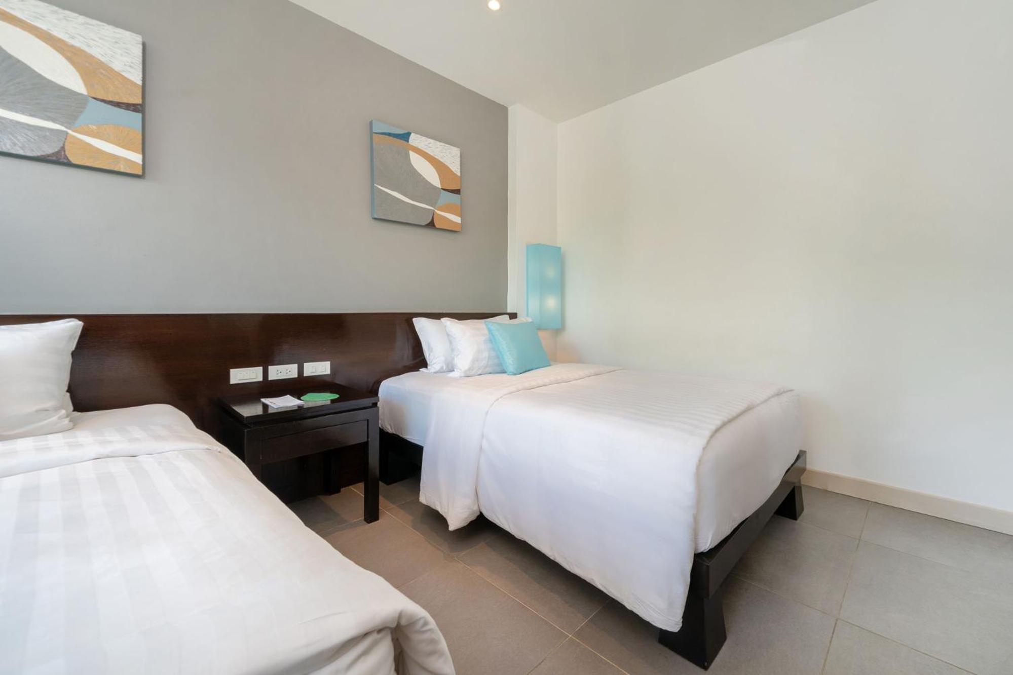 Beachfront 724 דירה Karon