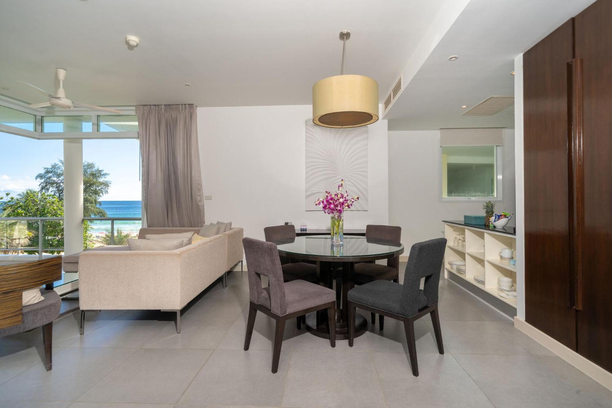 Beachfront 724 דירה