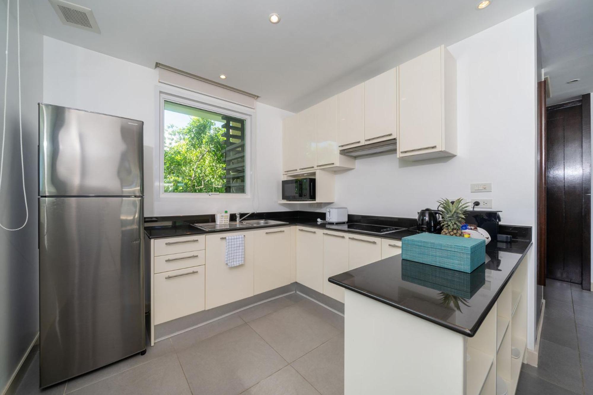 Beachfront 724 דירה
